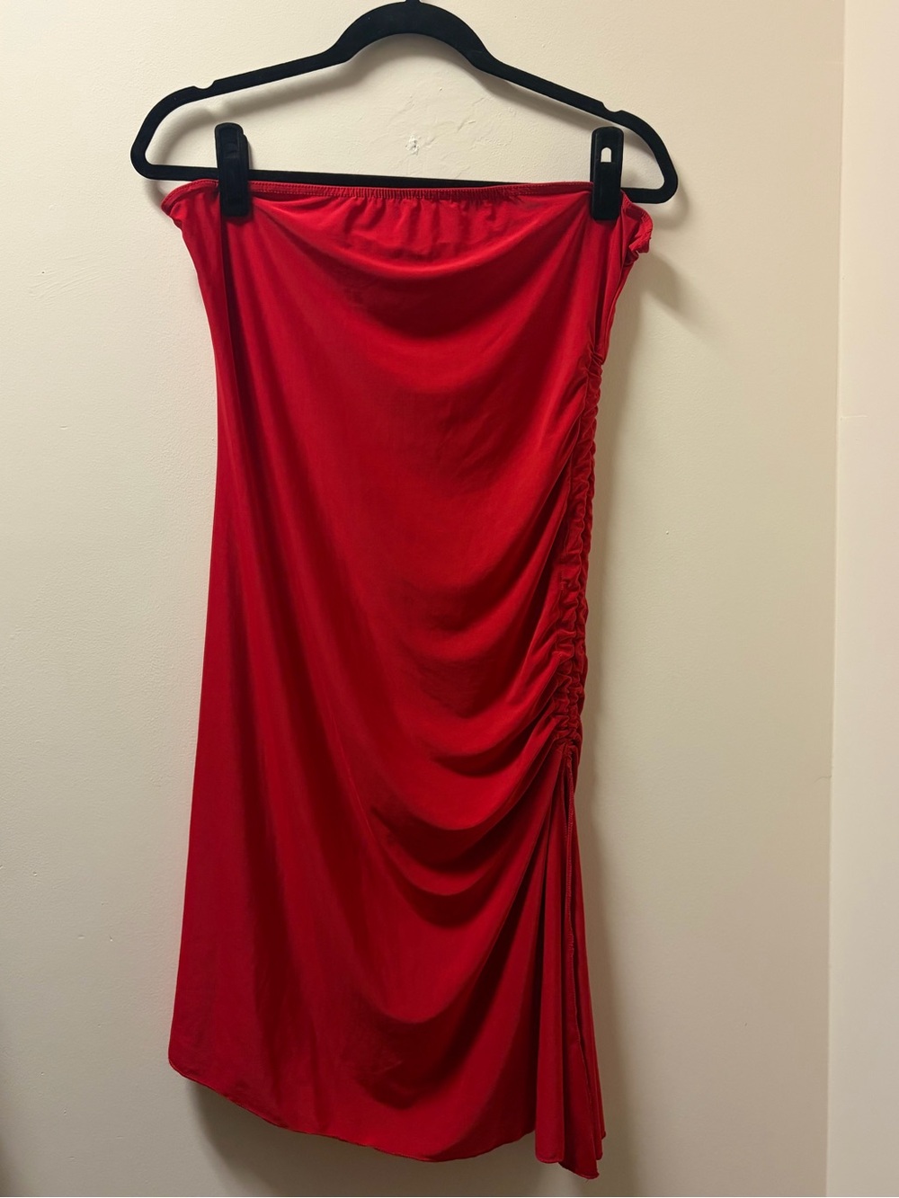 PrettyLittleThing Red Asymmetrical Ruched Side Strapless Dress US 12